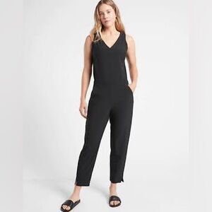 Athleta Brooklyn Jumpsuit size 14 | Athleta black sleeveless jumpsuit